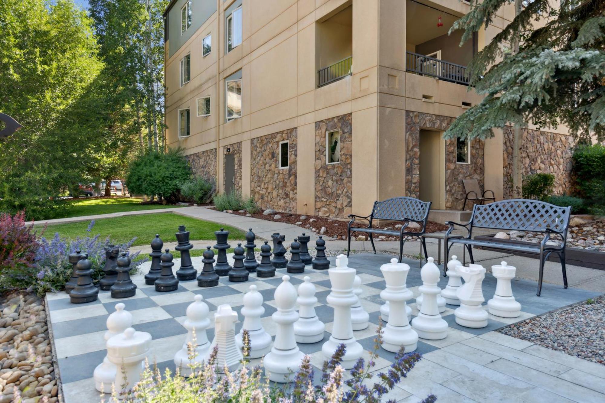 Falcon Point Avon Bagian luar foto