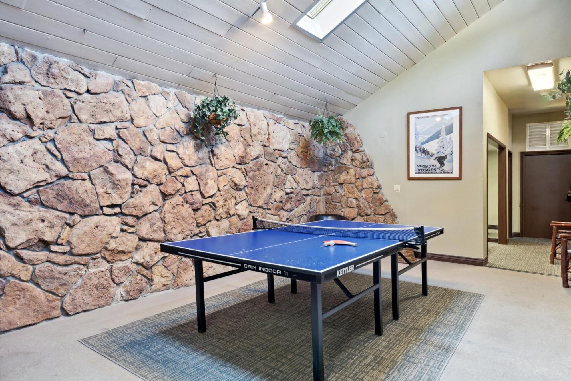 Falcon Point Avon Bagian luar foto
