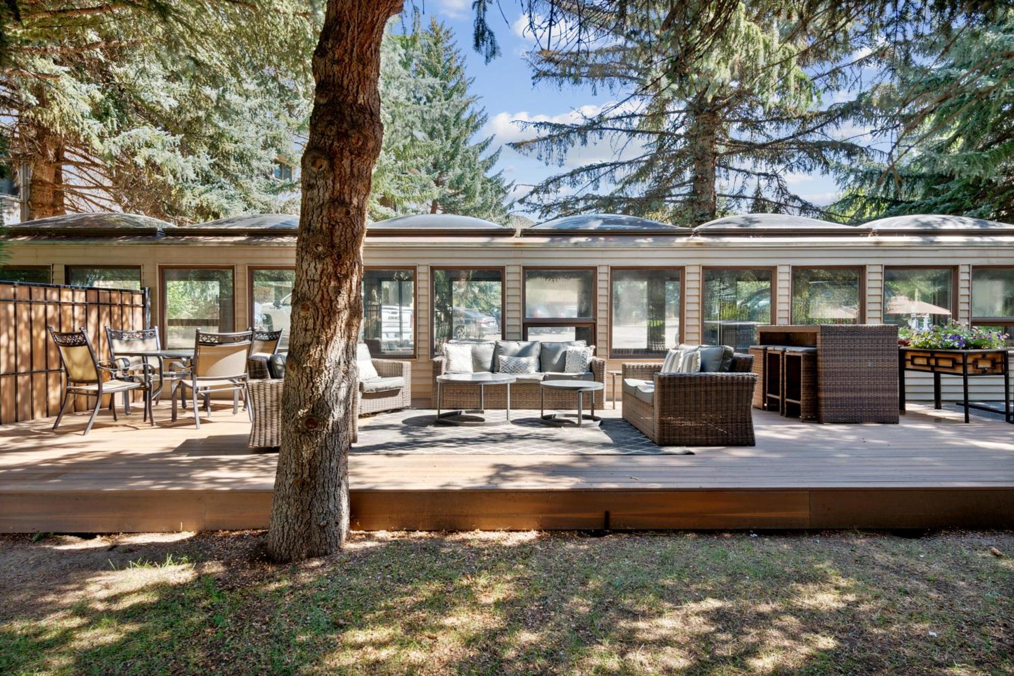 Falcon Point Avon Bagian luar foto