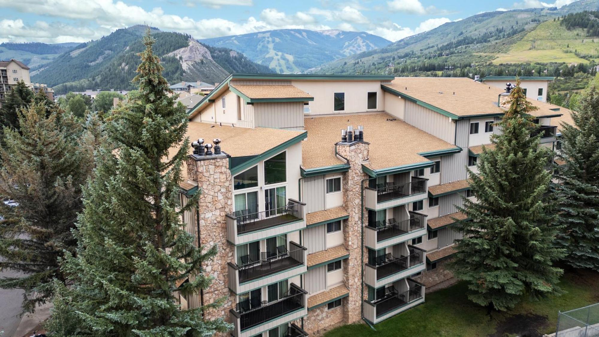 Falcon Point Avon Bagian luar foto