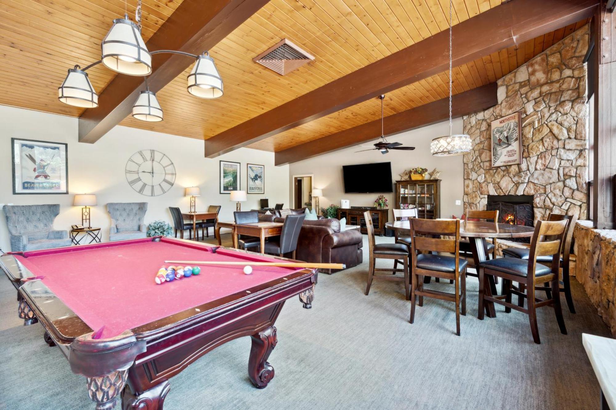 Falcon Point Avon Bagian luar foto