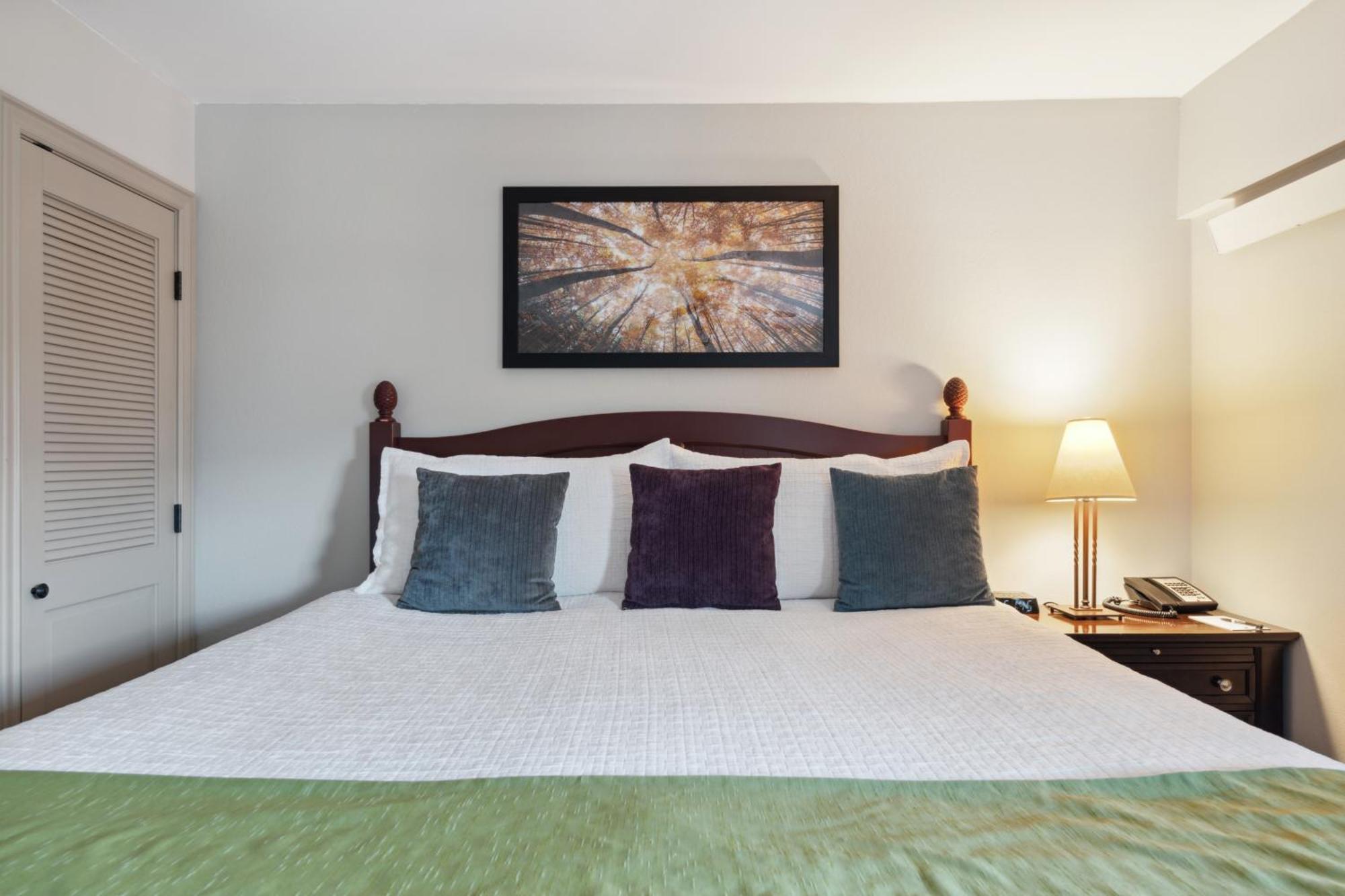 Falcon Point Avon Bagian luar foto