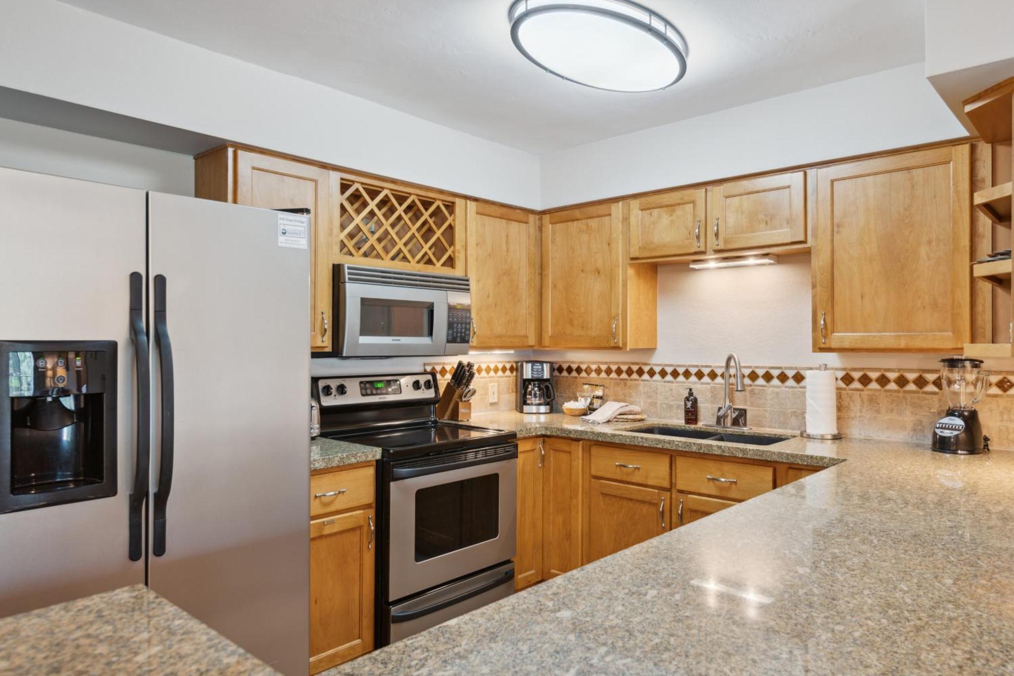 Falcon Point Avon Bagian luar foto
